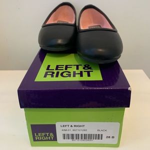 Left & Right girls/toddler black dress shoes. Size 9.